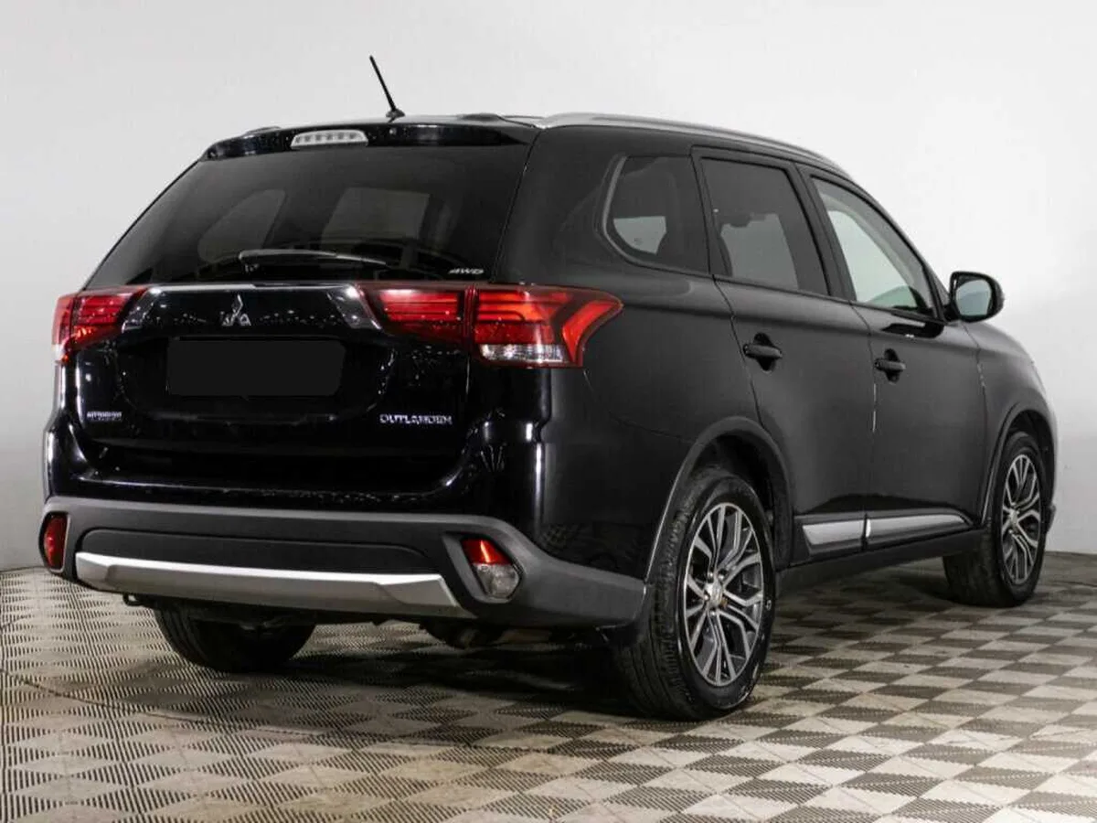 Mitsubishi Outlander