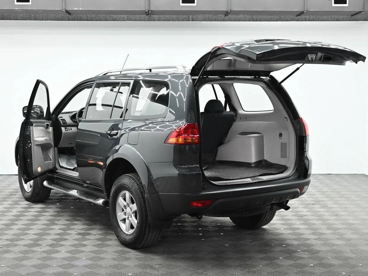 Mitsubishi Pajero Sport