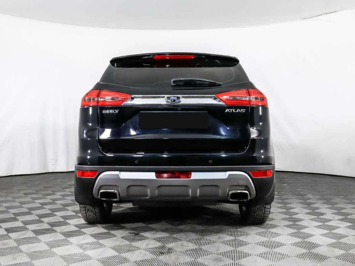 Geely Atlas