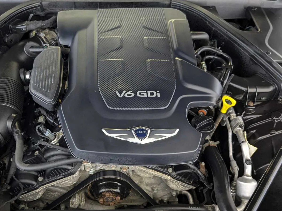Hyundai Genesis