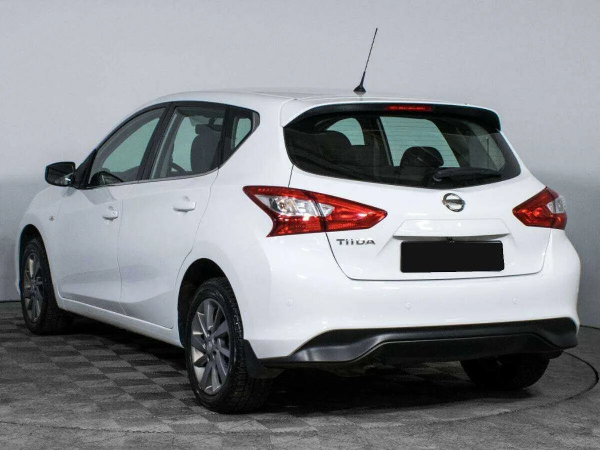 Nissan Tiida
