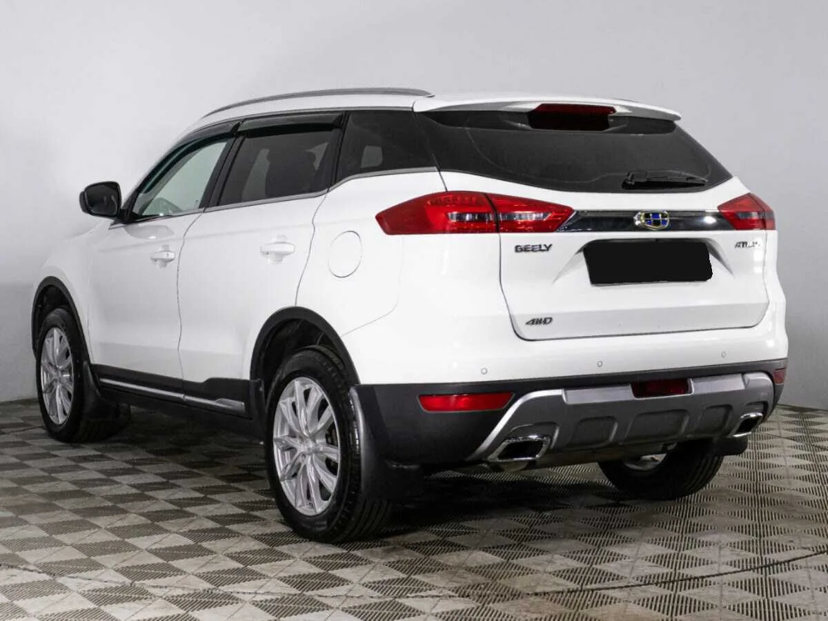 Geely Atlas