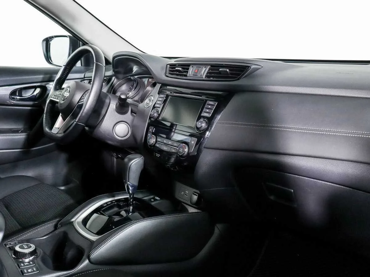 Nissan X Trail