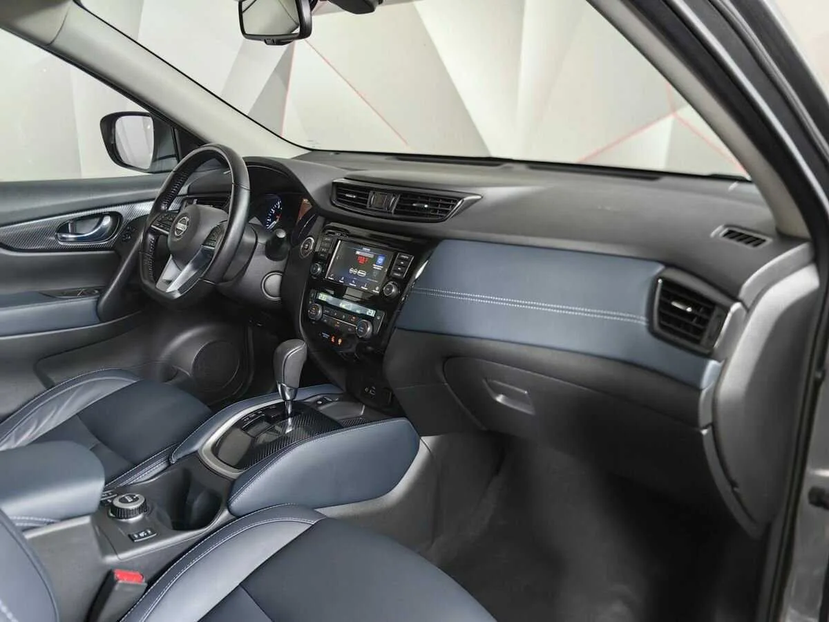 Nissan X Trail