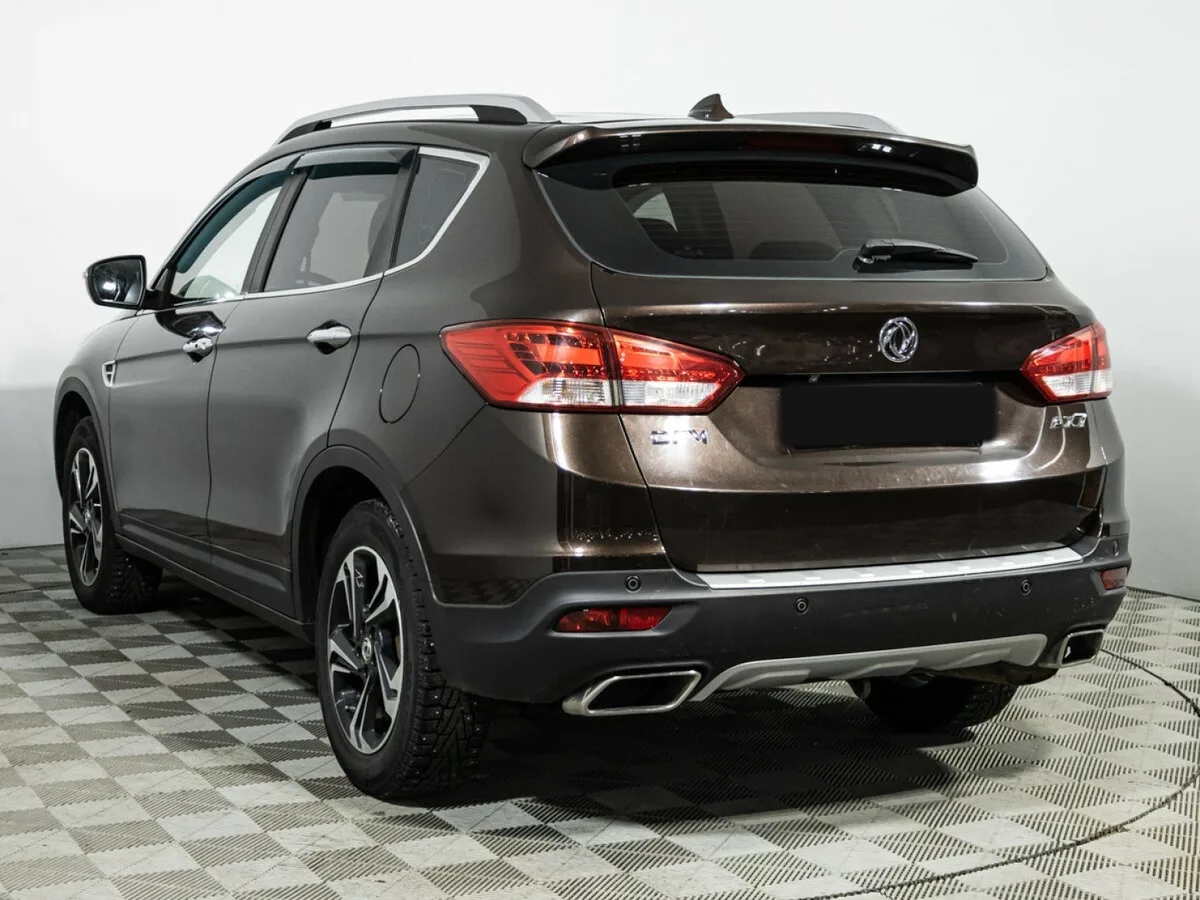 Dongfeng AX7