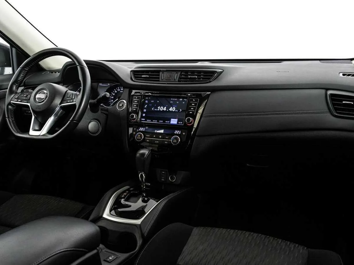 Nissan X Trail