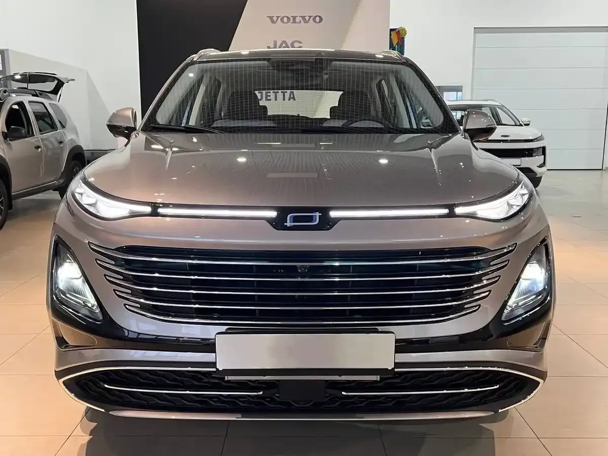 FAW Bestune T90