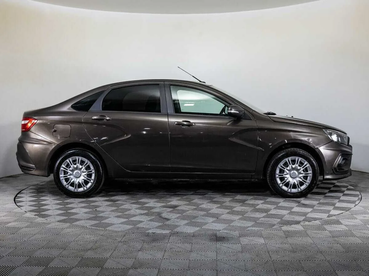 LADA (ВАЗ) Vesta