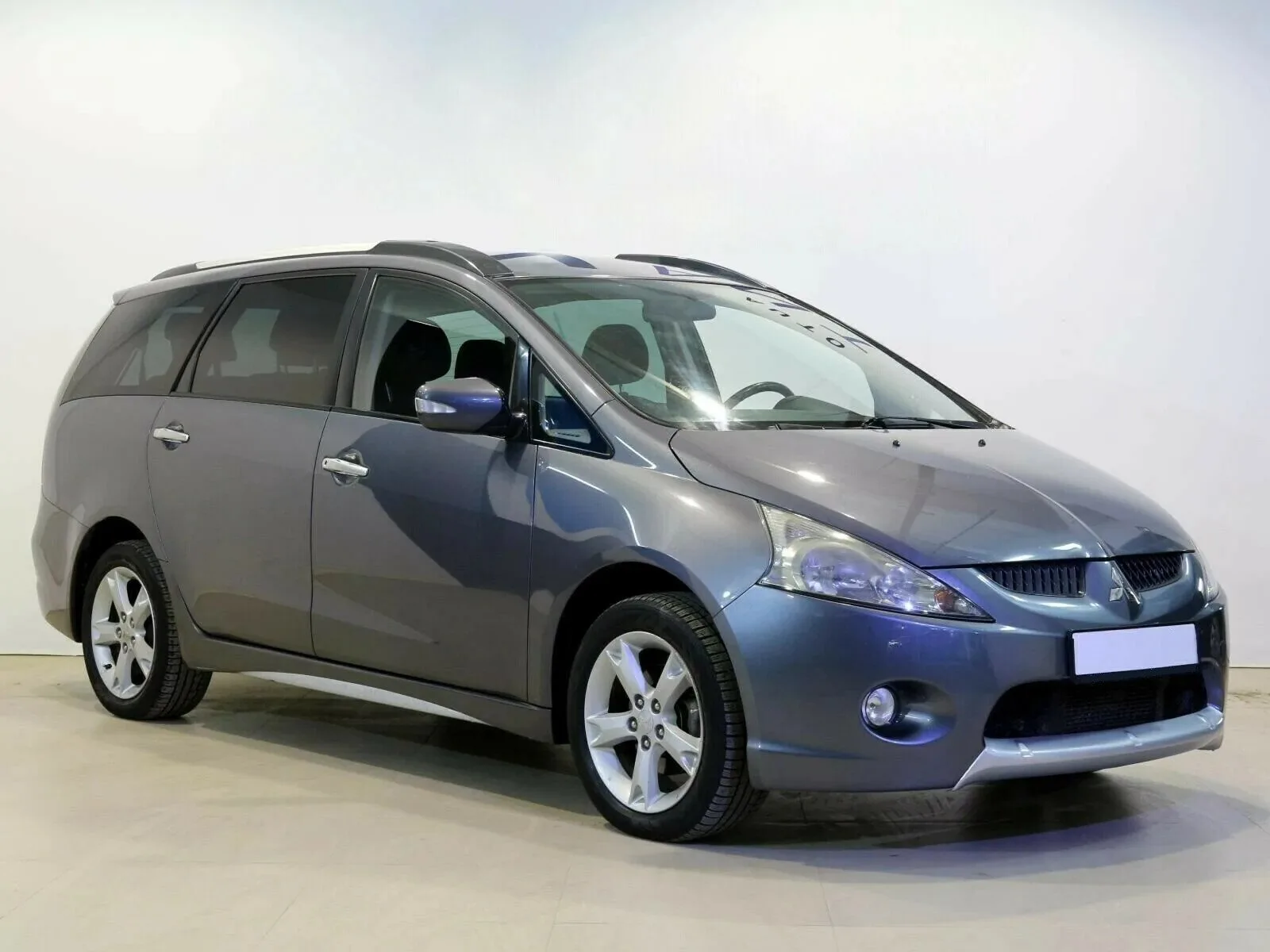 Mitsubishi Grandis