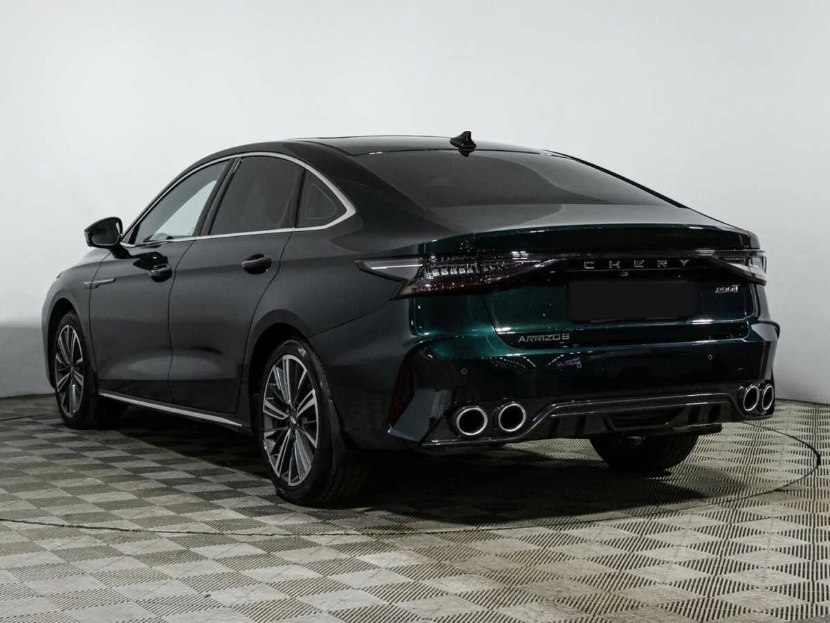 Chery Arrizo 8