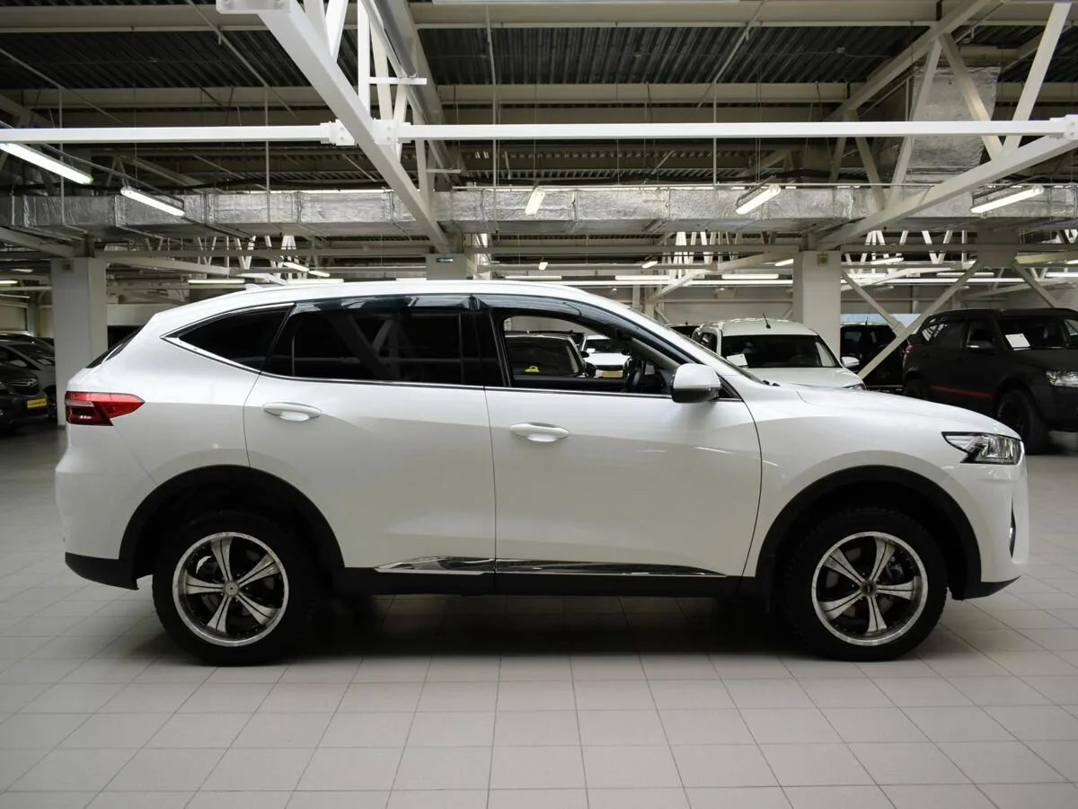 Haval F7