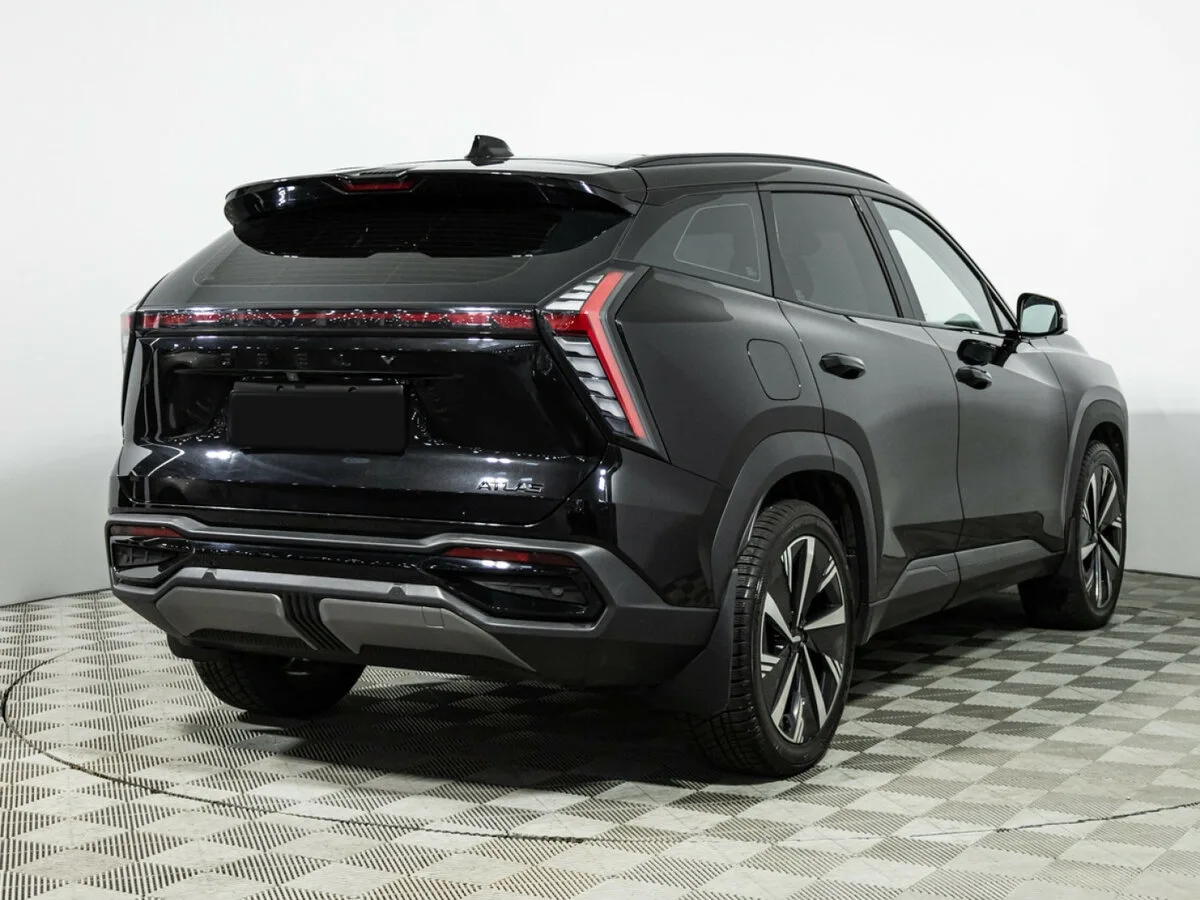 Geely Atlas