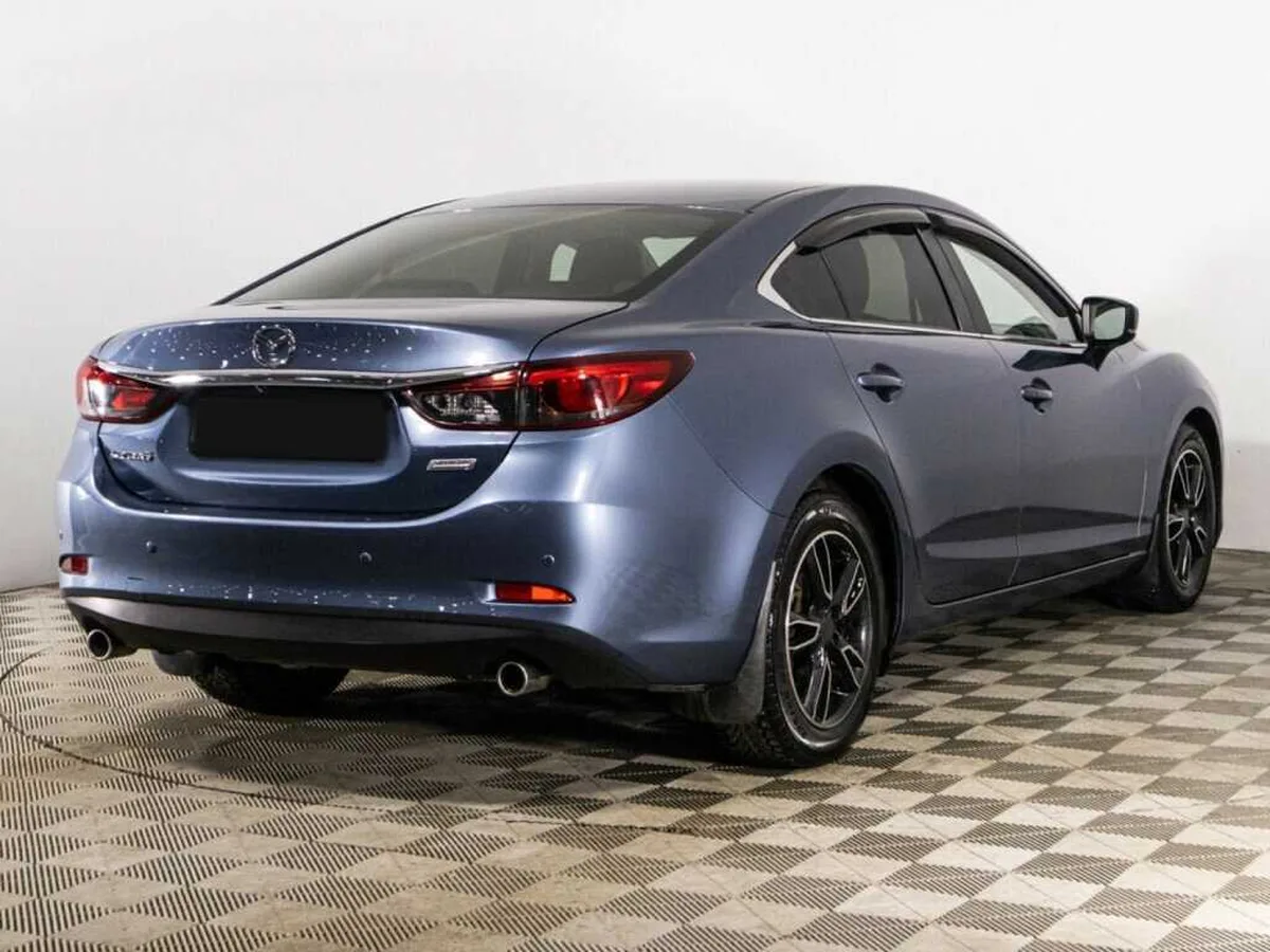 Mazda 6
