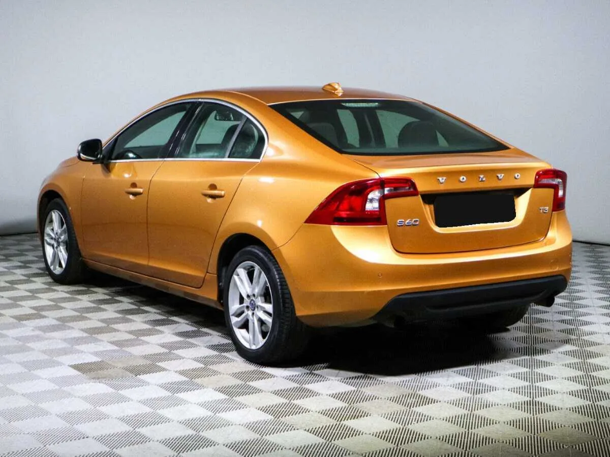 Volvo S60