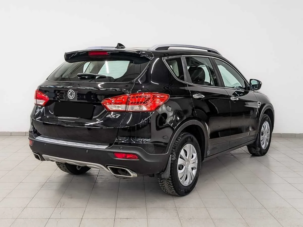 Dongfeng AX7