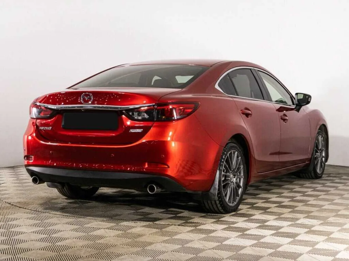 Mazda 6