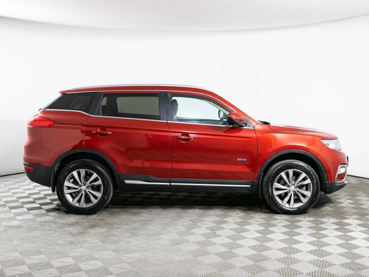 Geely Atlas