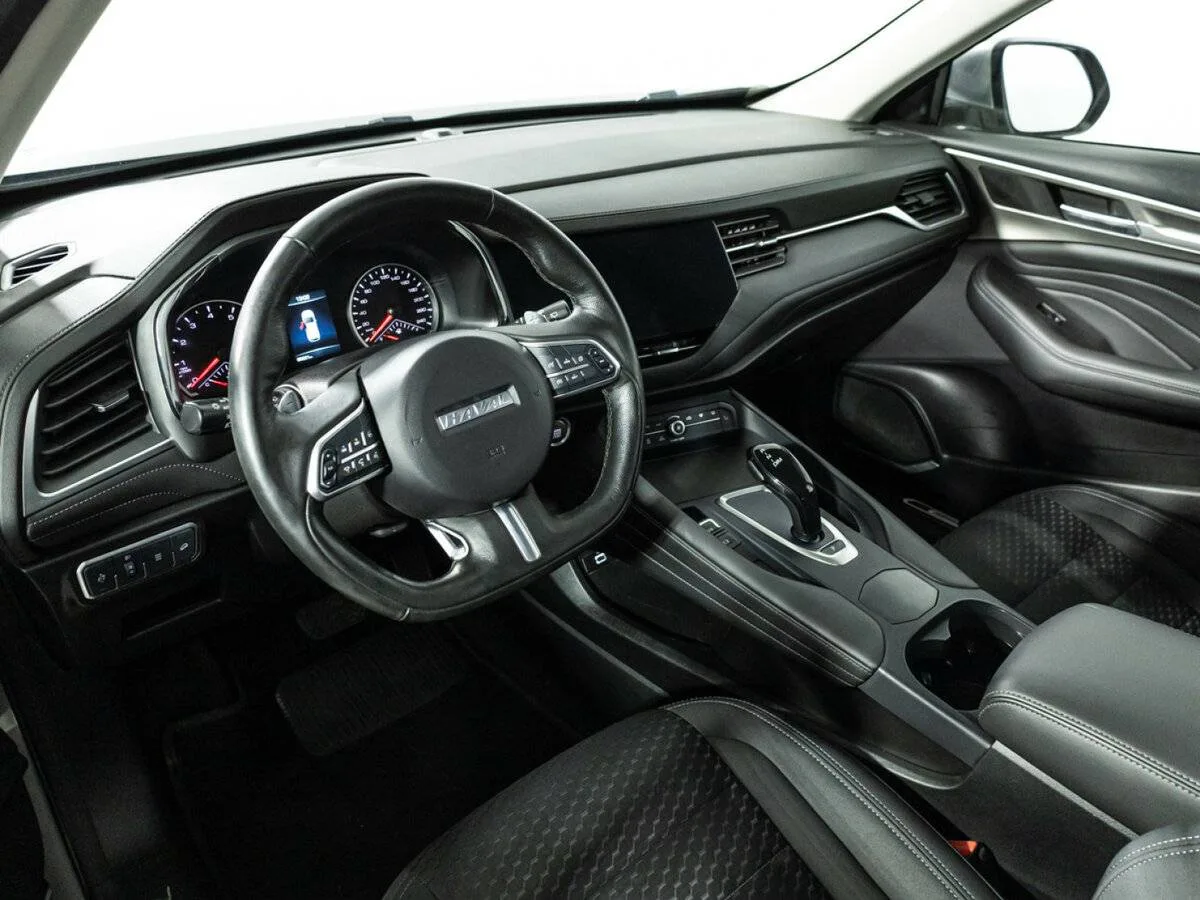 Haval F7