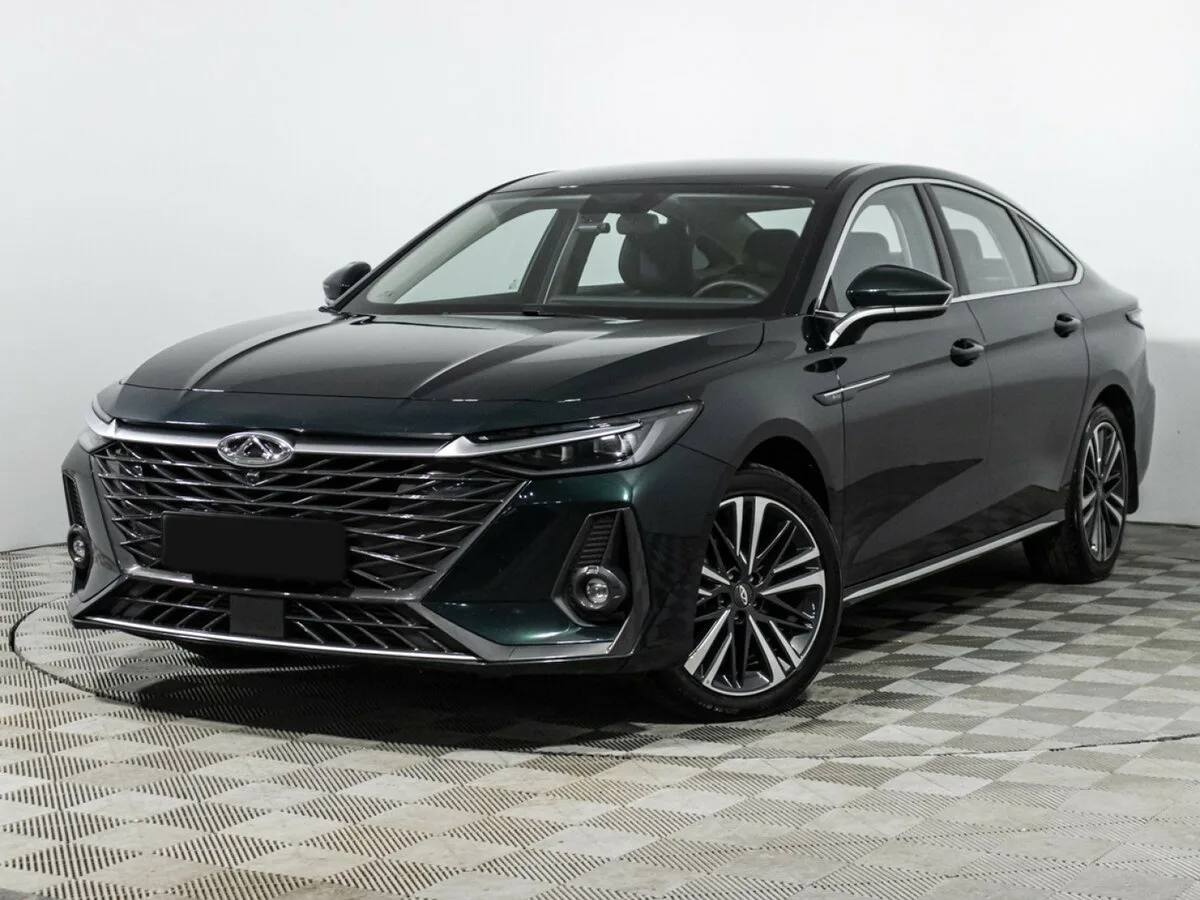 Chery Arrizo 8