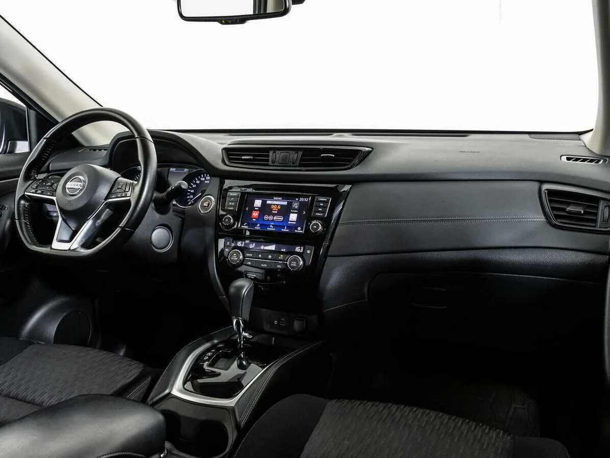 Nissan X Trail