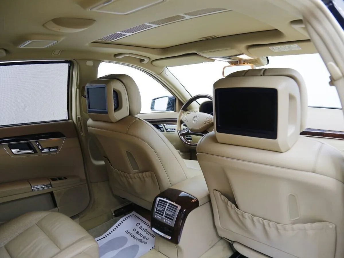 Mercedes-Benz S-Класс