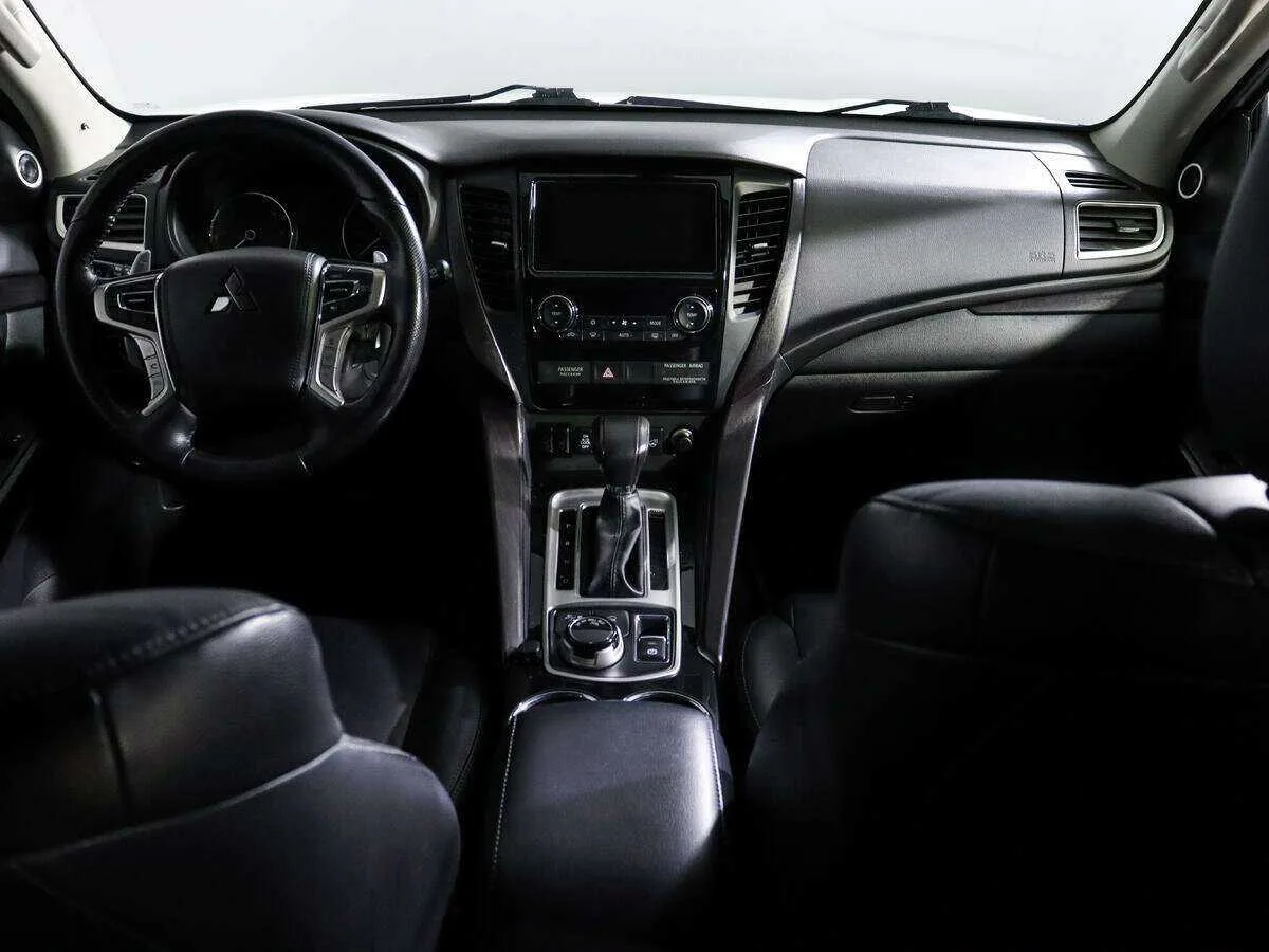 Mitsubishi Pajero Sport