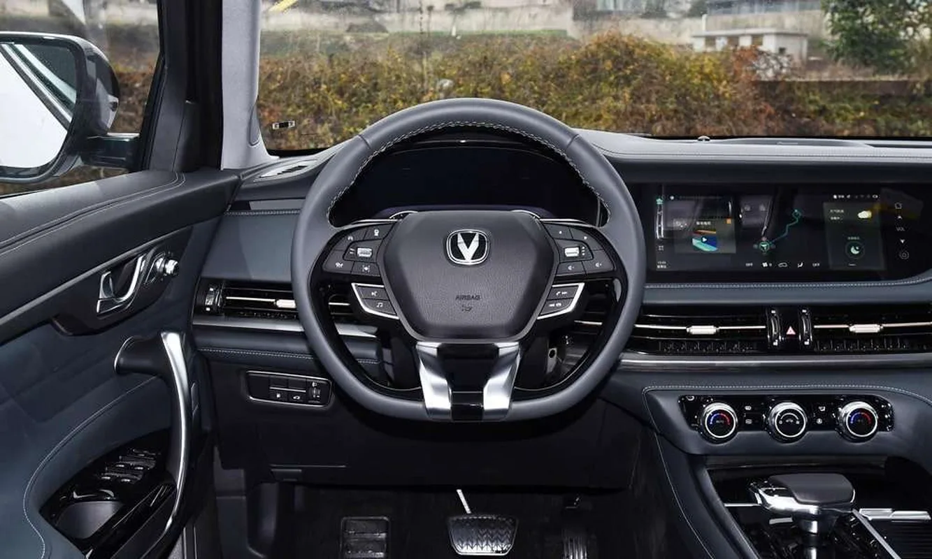 Changan CS95