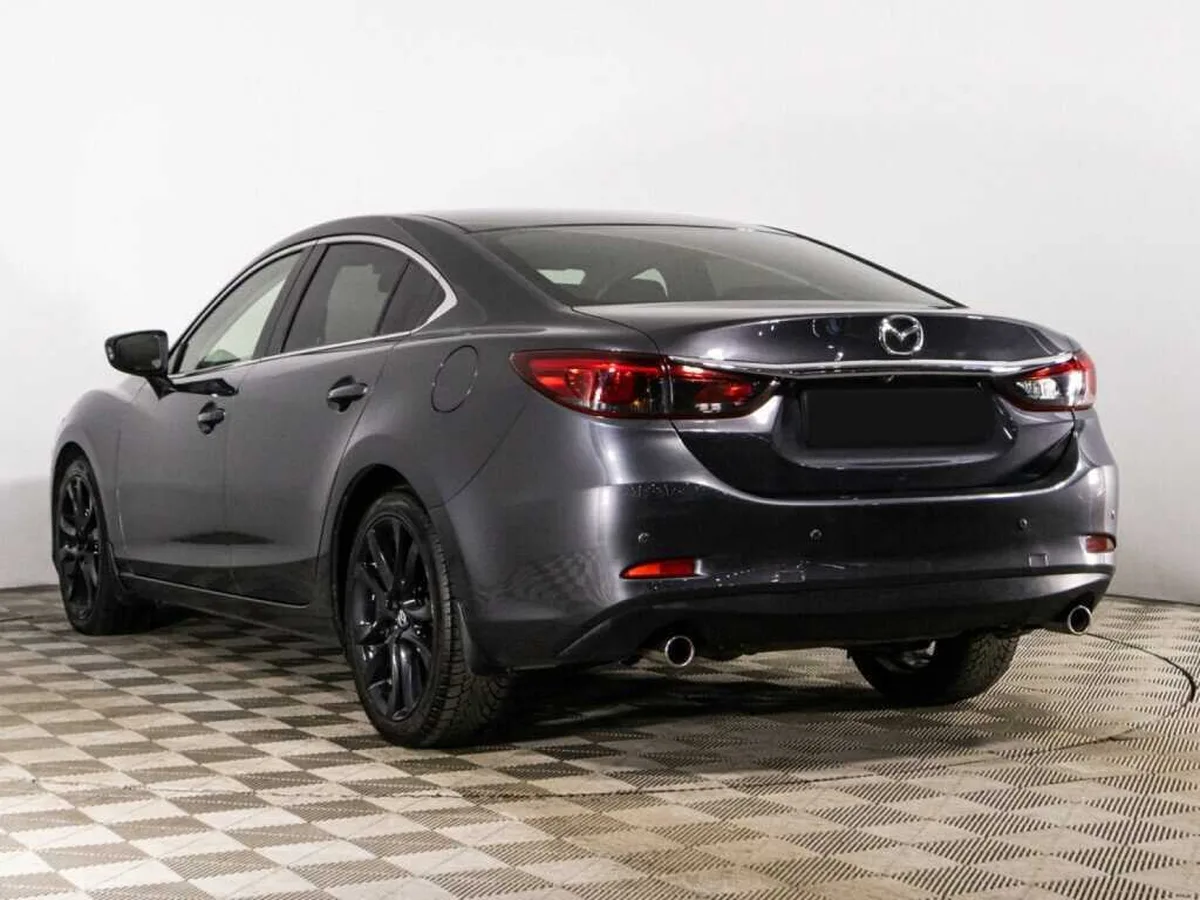 Mazda 6
