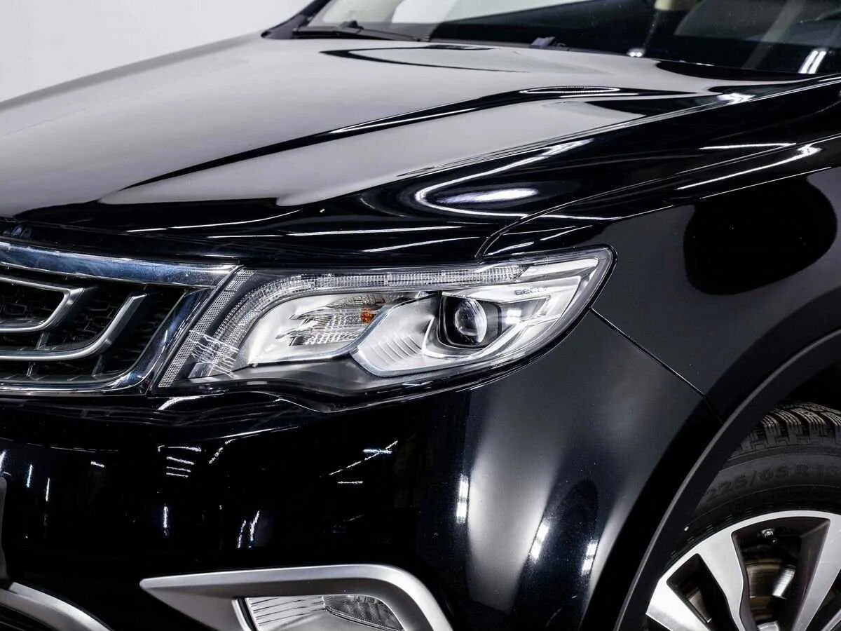 Geely Atlas