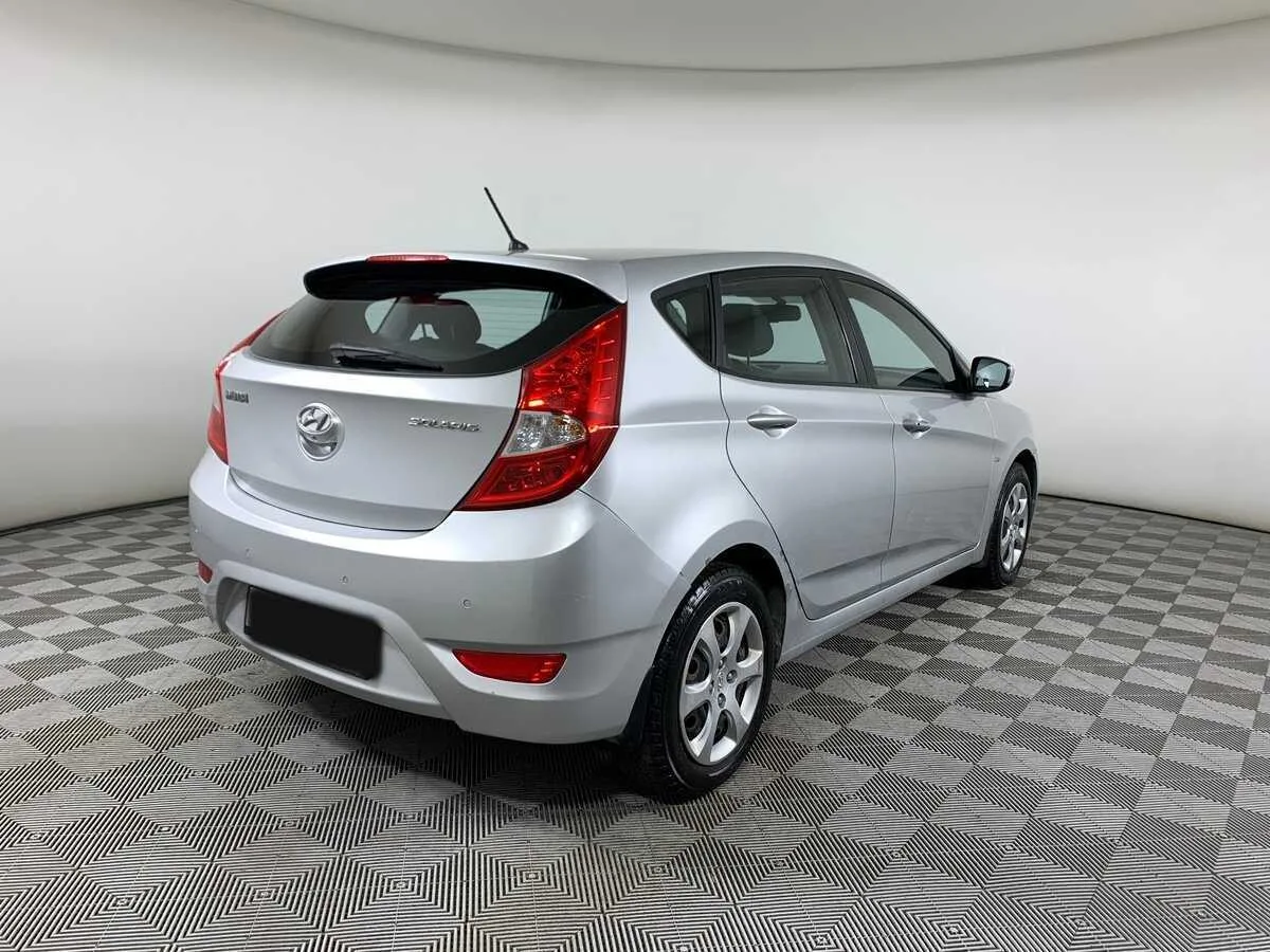 Hyundai Solaris
