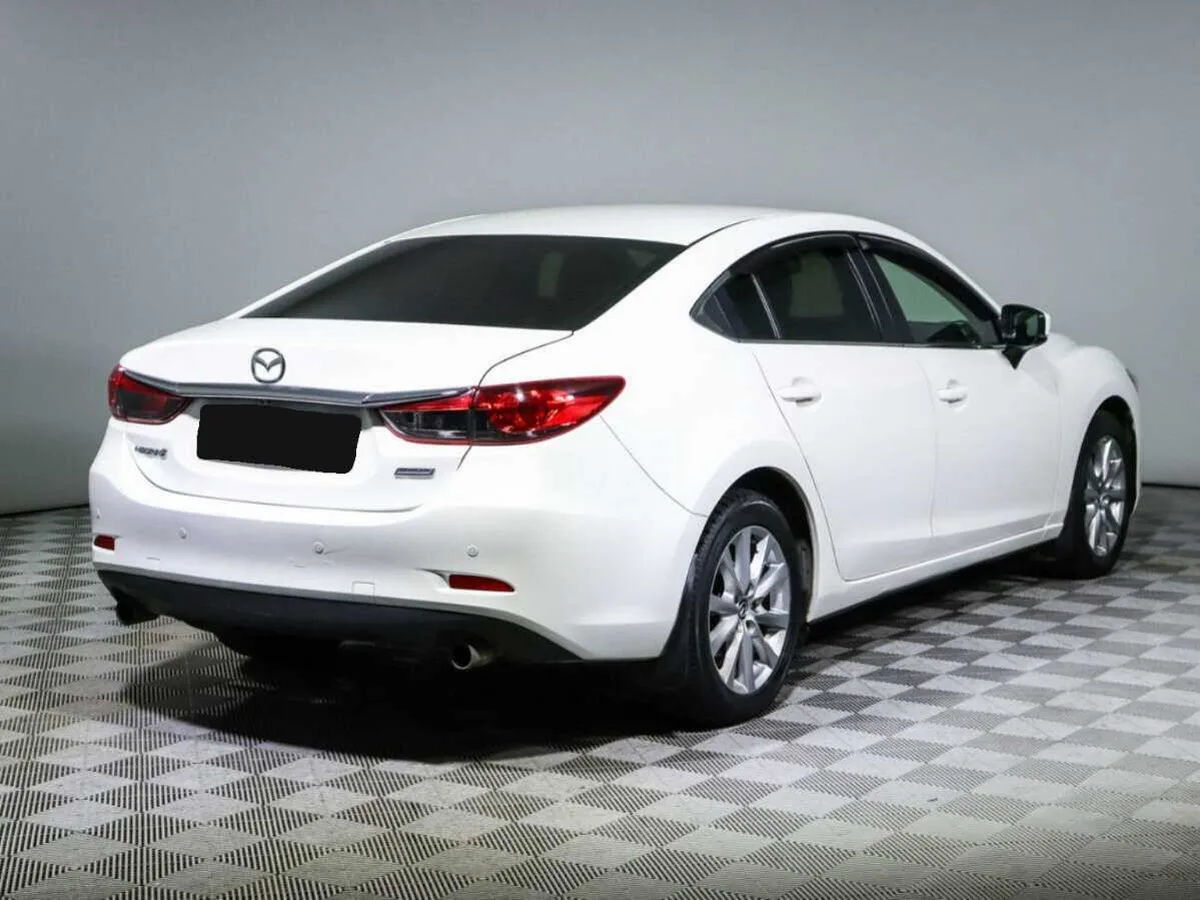 Mazda 6