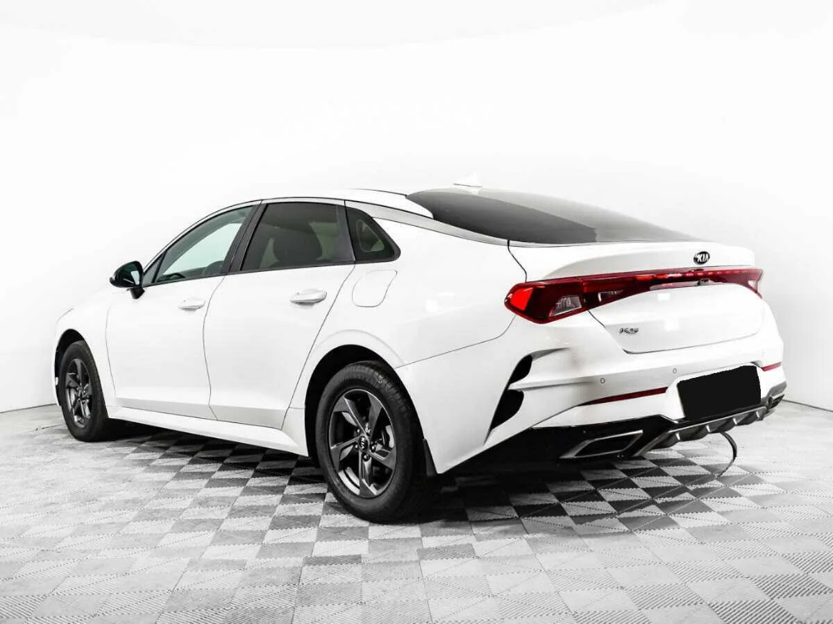 Kia K5