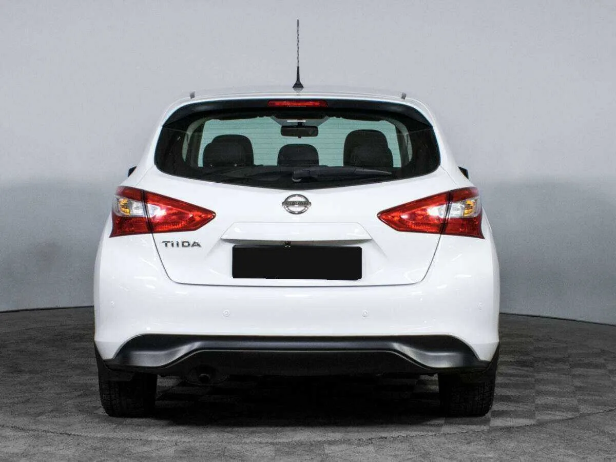 Nissan Tiida