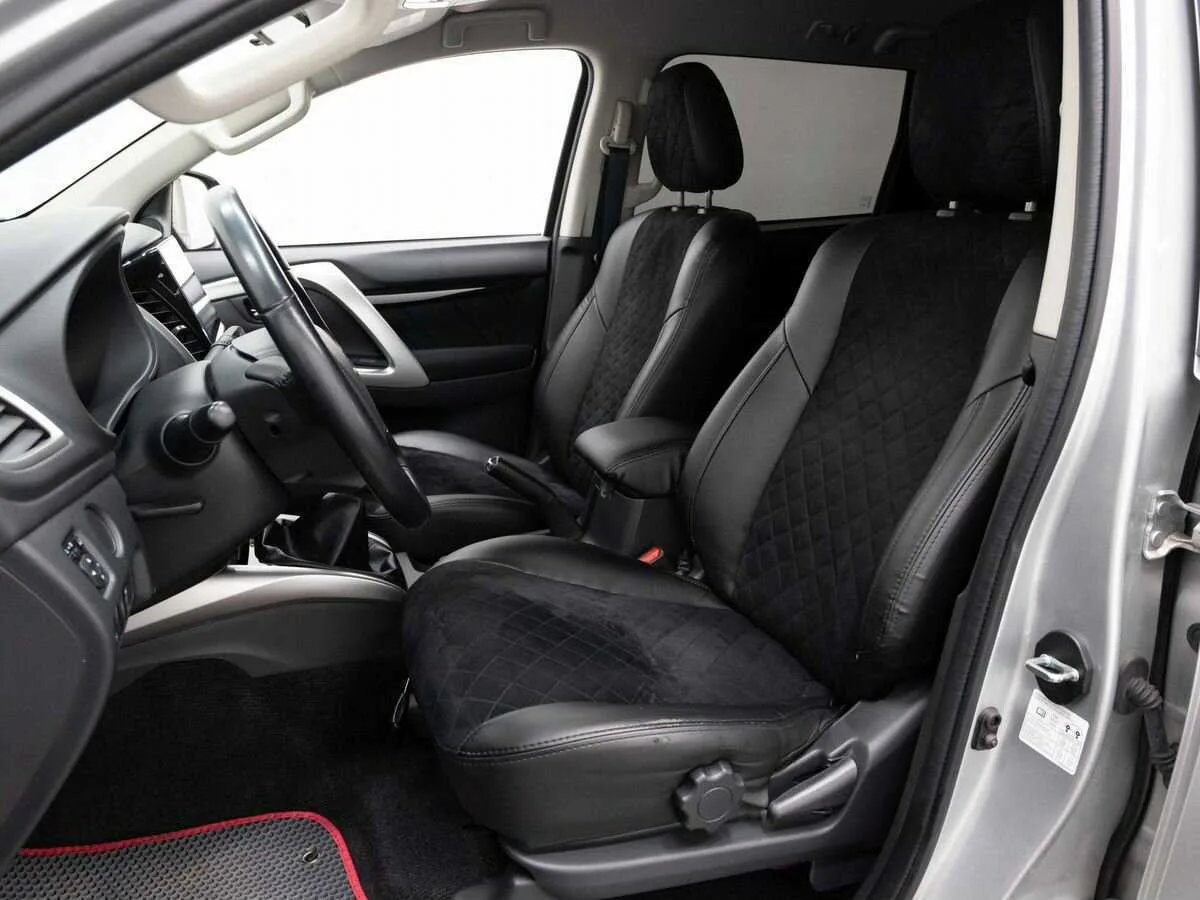 Mitsubishi Pajero Sport