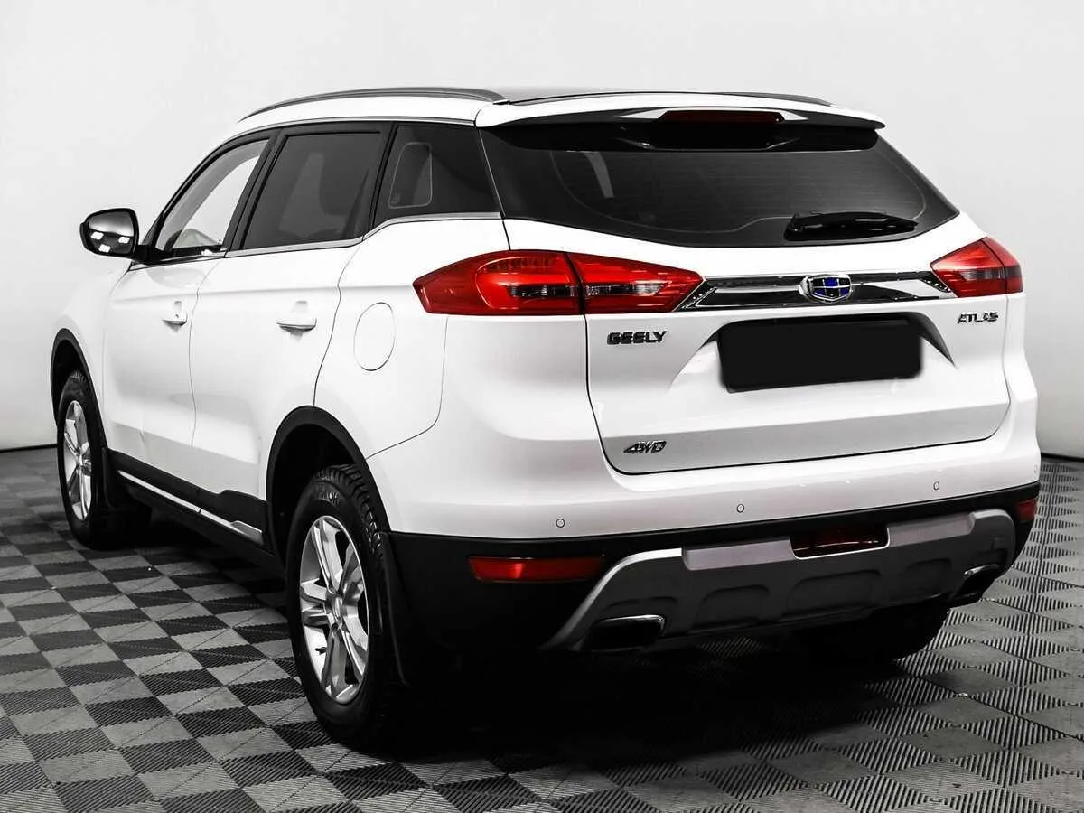 Geely Atlas