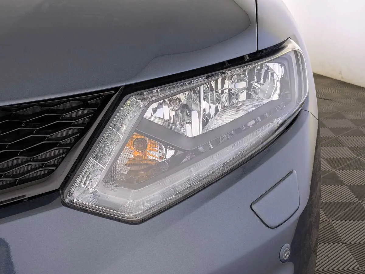 Nissan X Trail