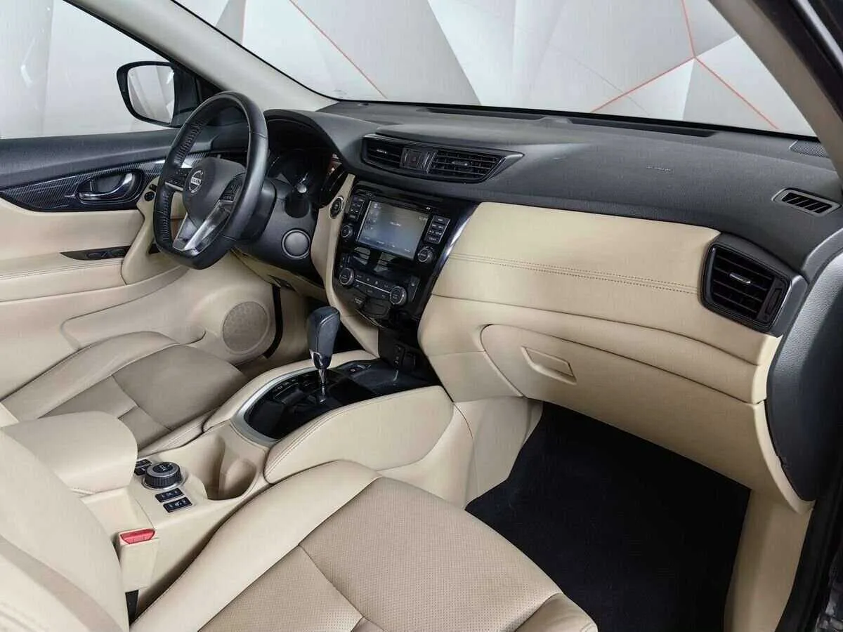Nissan X Trail