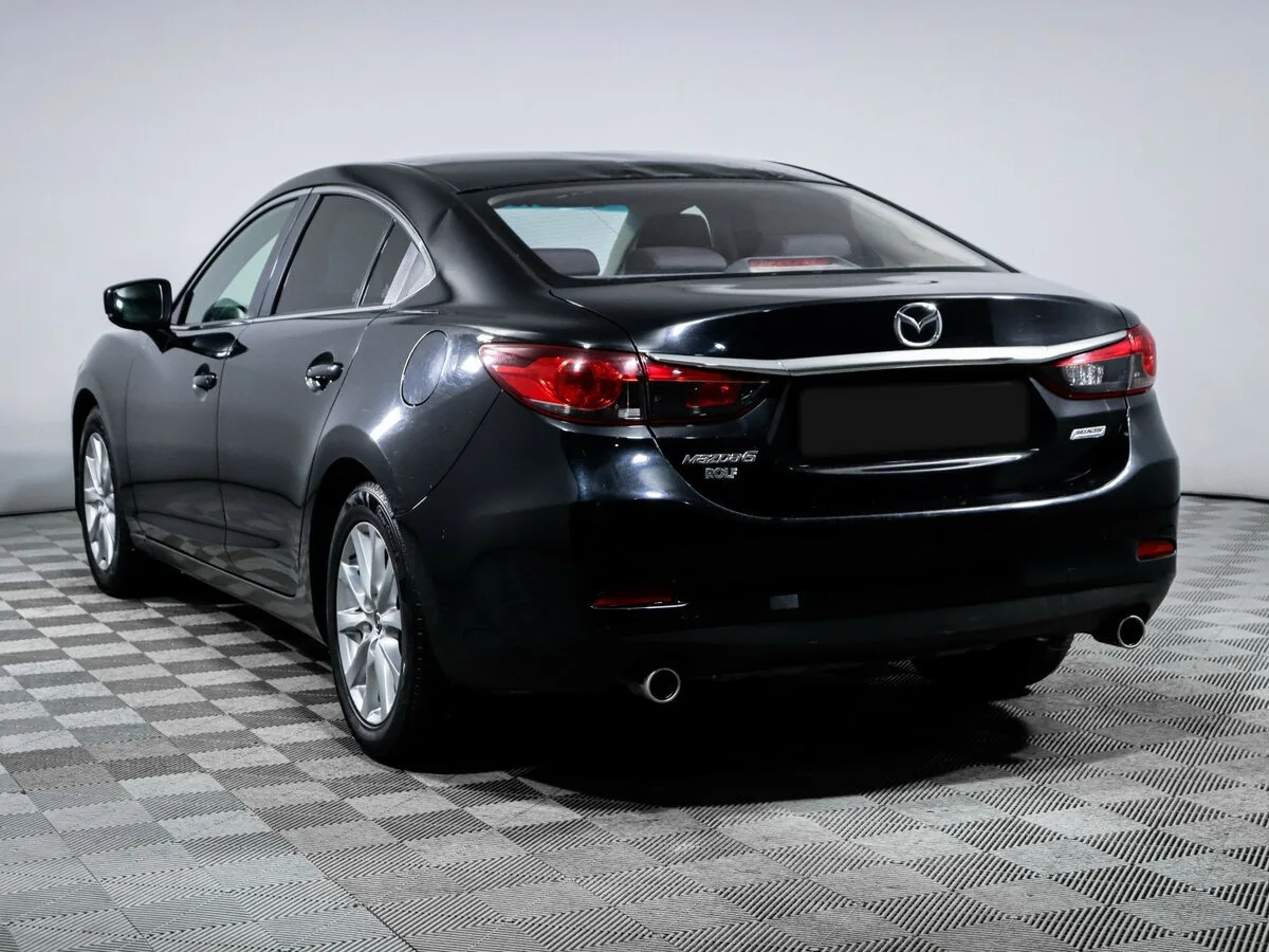 Mazda 6