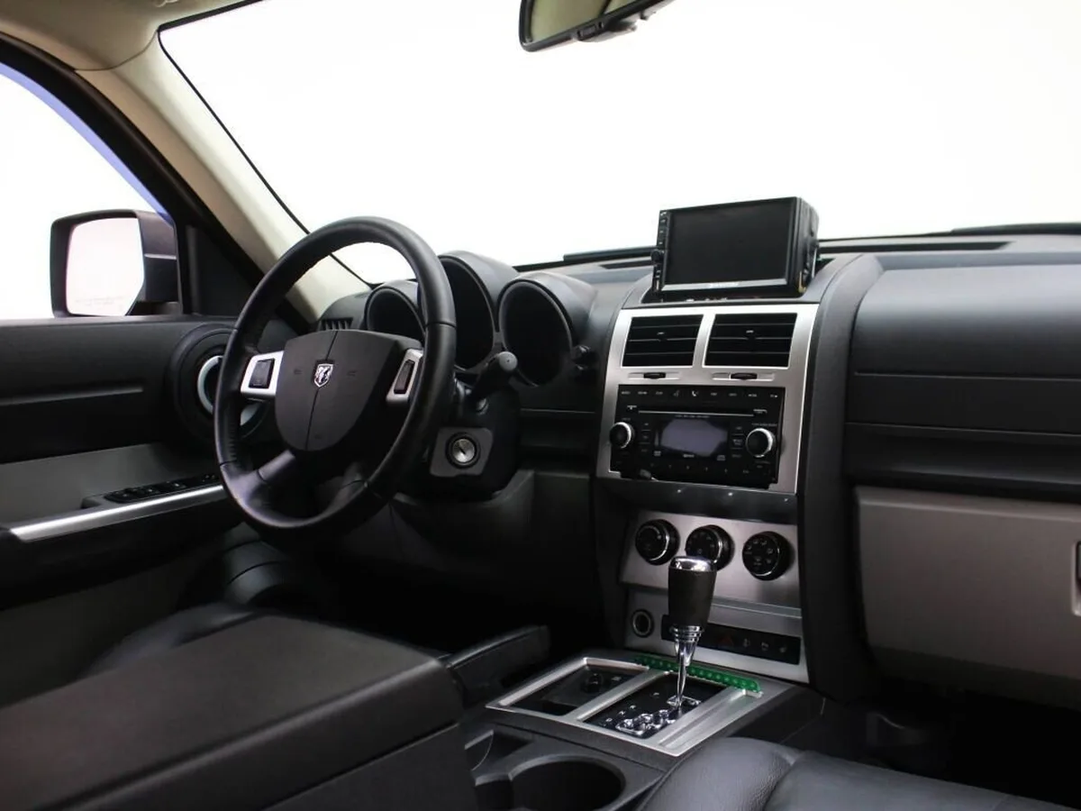 Dodge Nitro