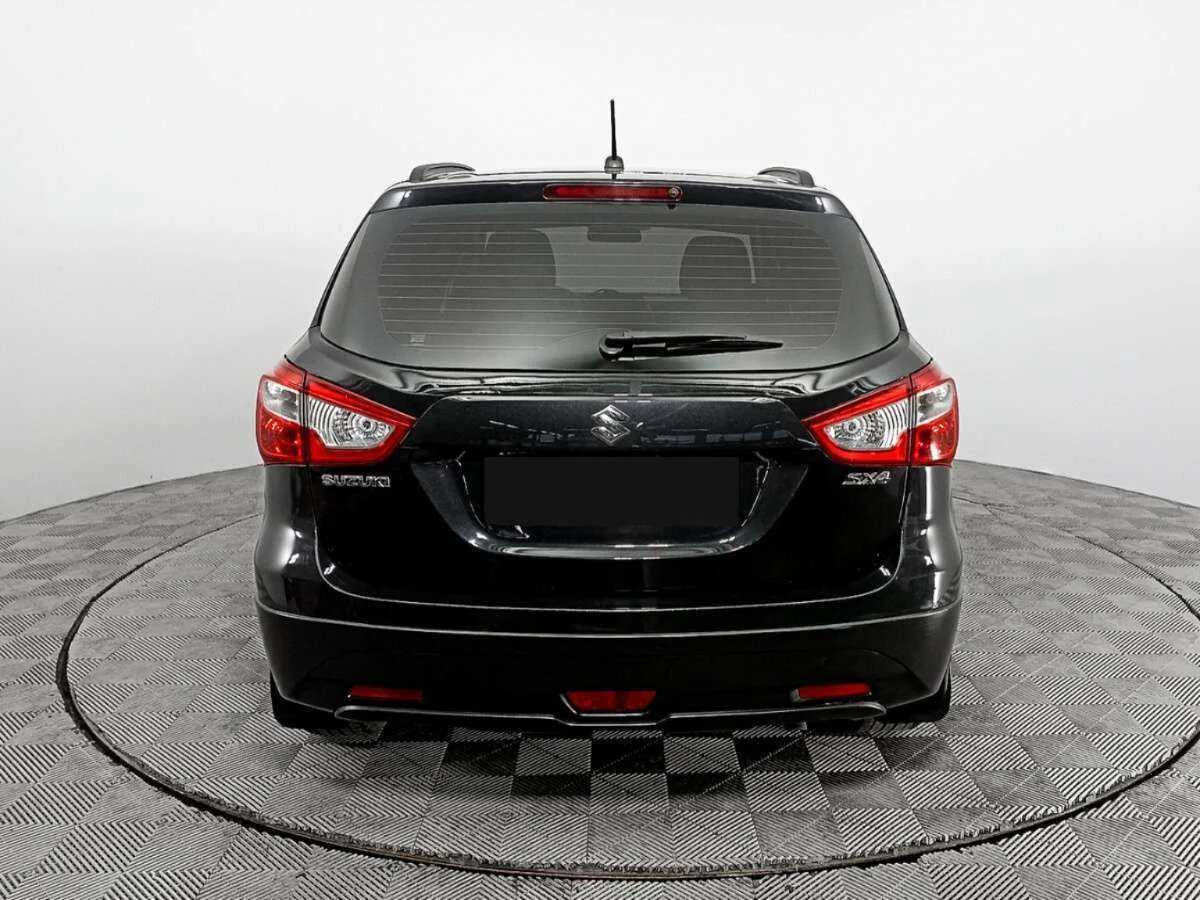 Suzuki SX4