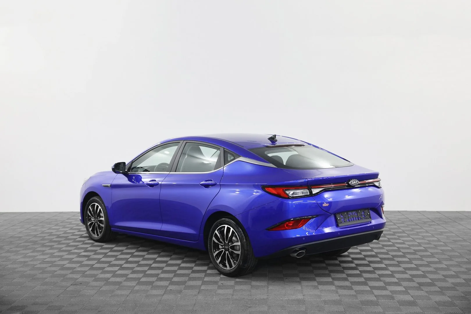 JAC J7
