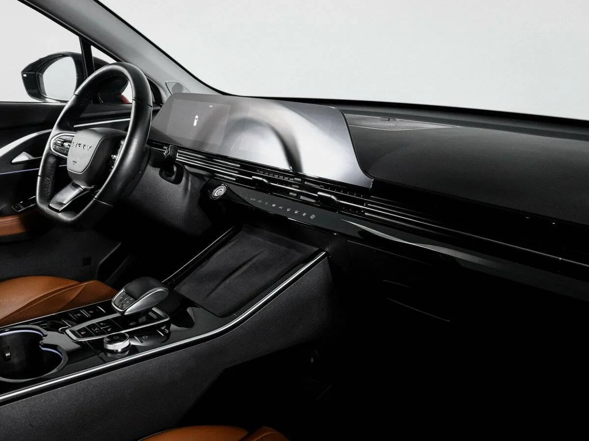 Omoda C5