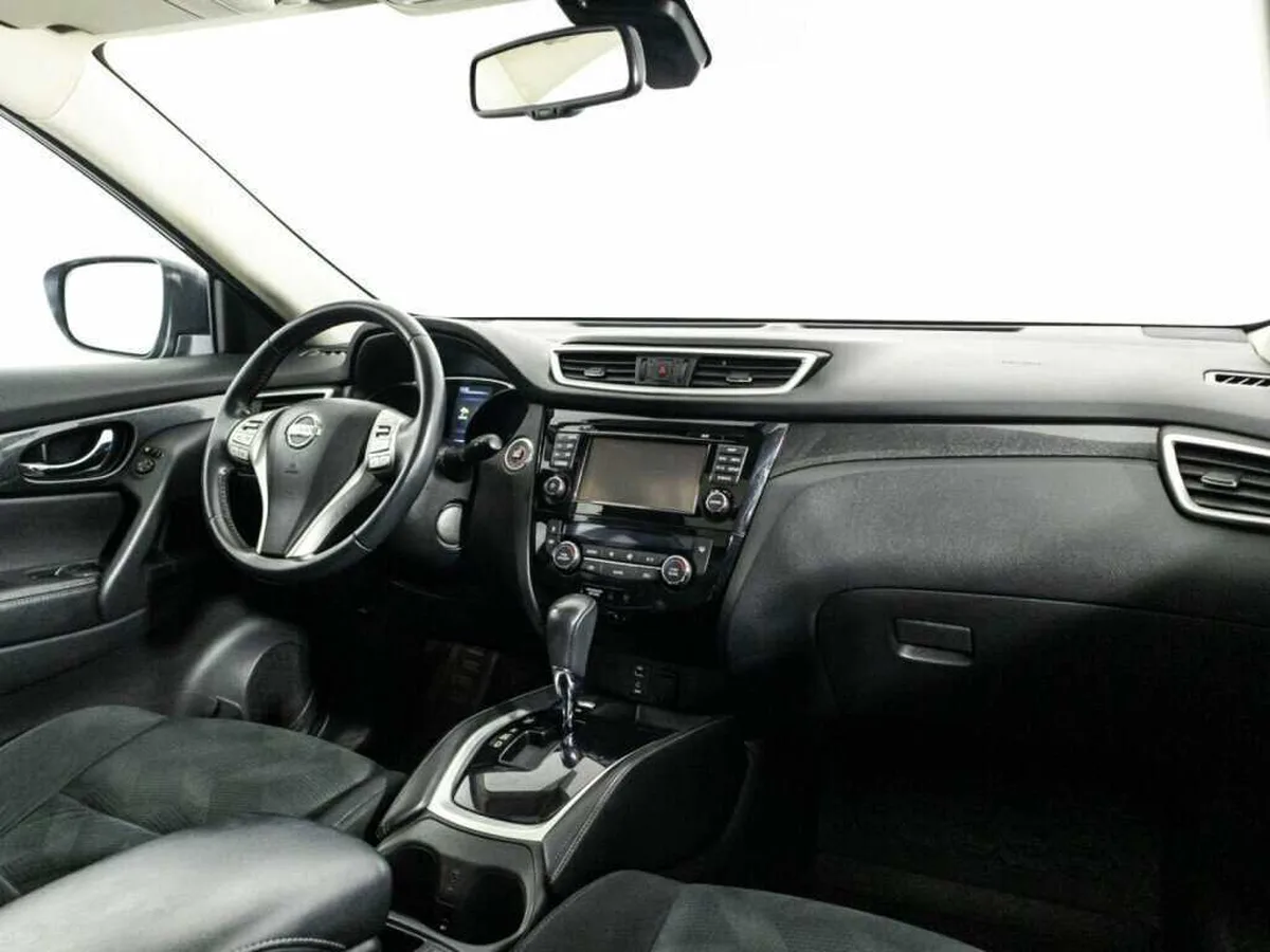 Nissan X Trail