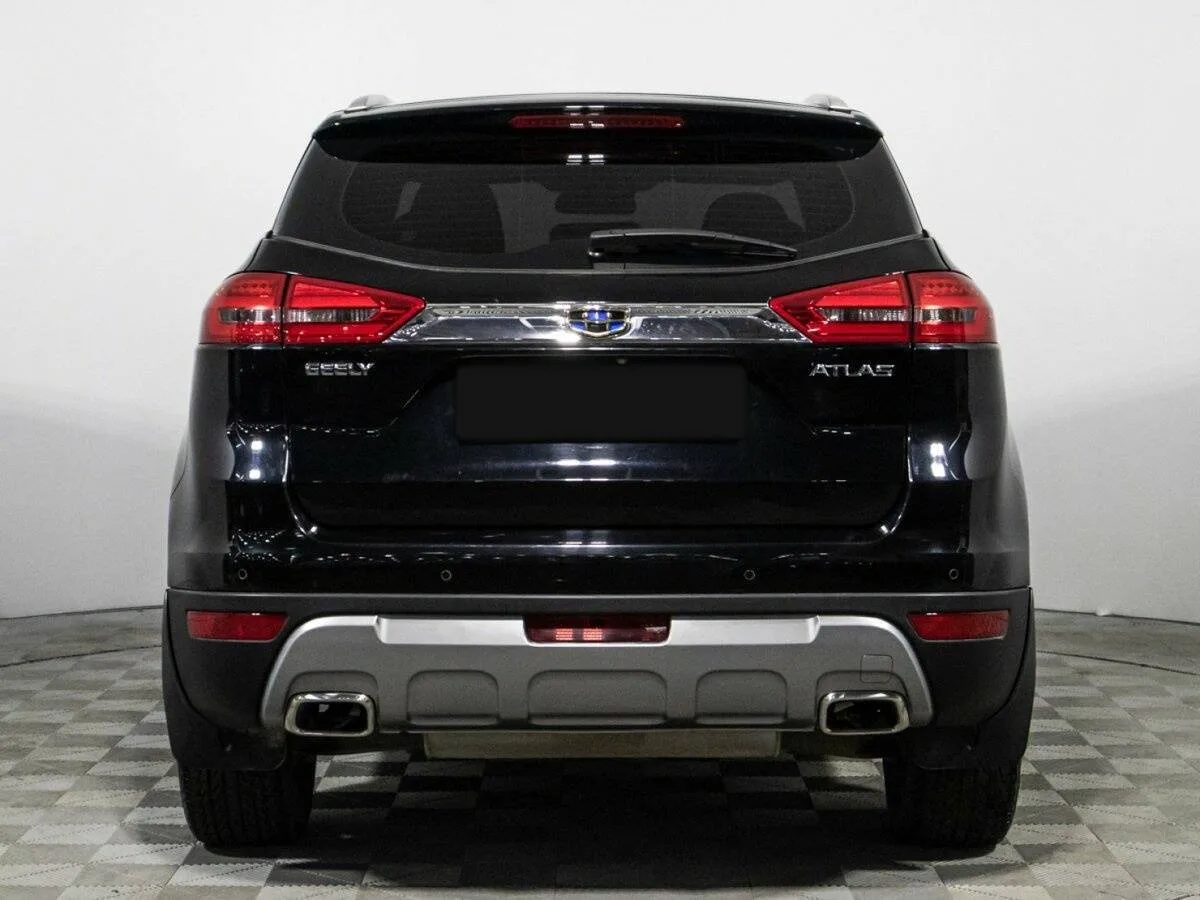 Geely Atlas