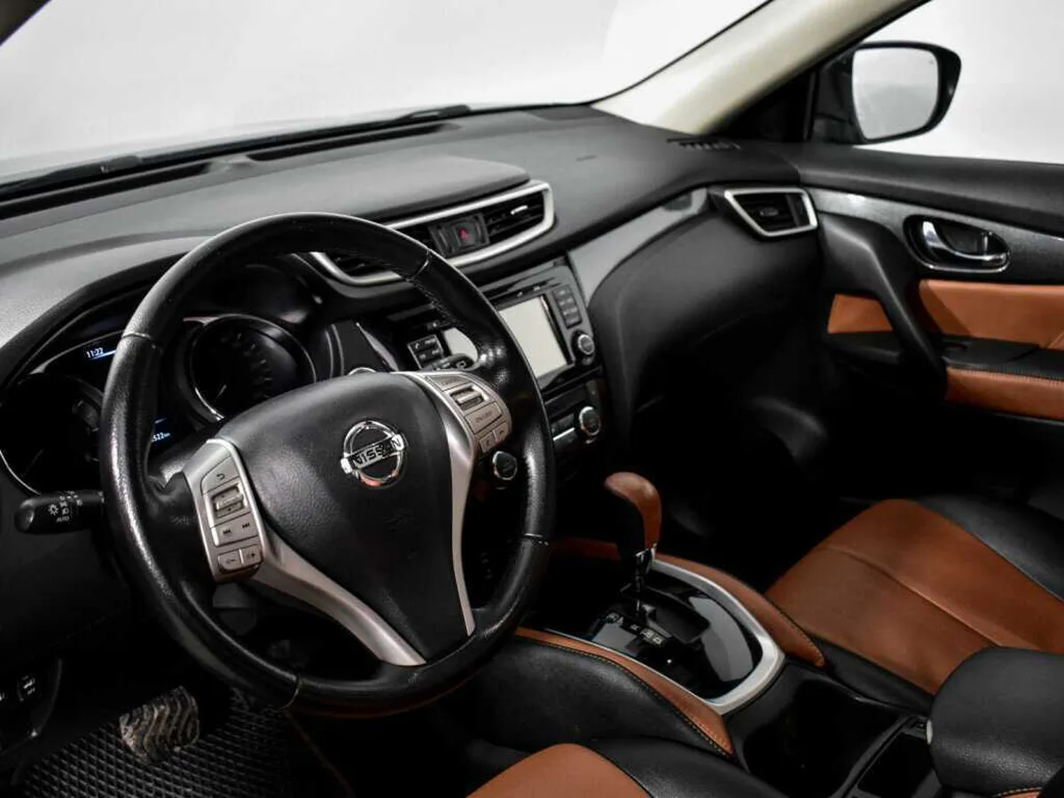 Nissan X Trail