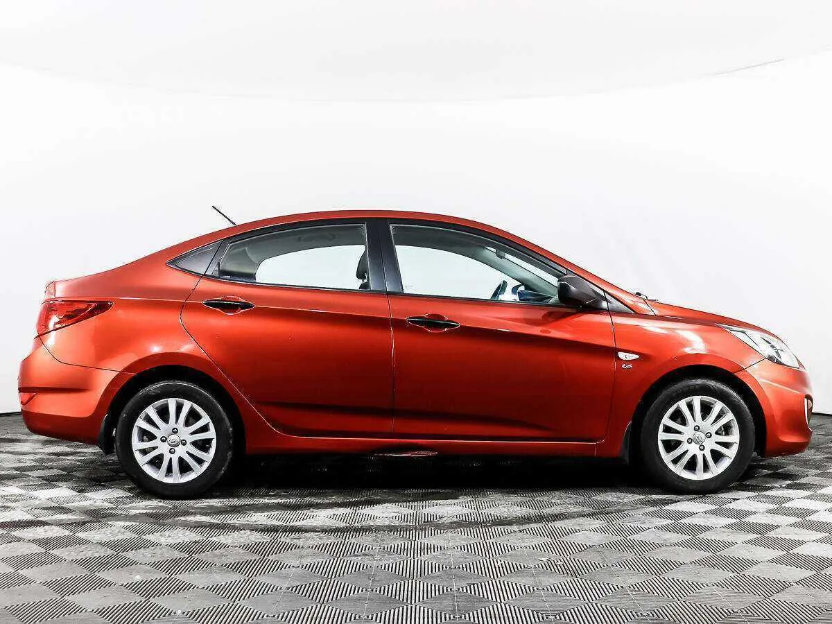 Hyundai Solaris
