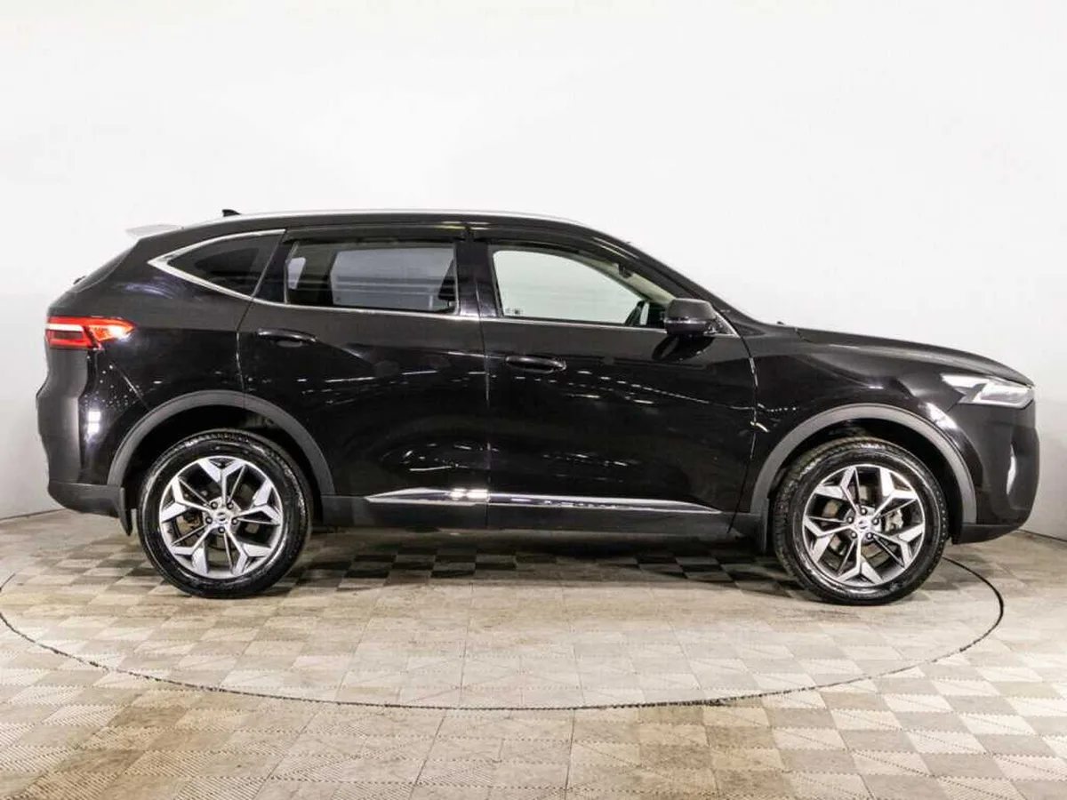 Haval F7