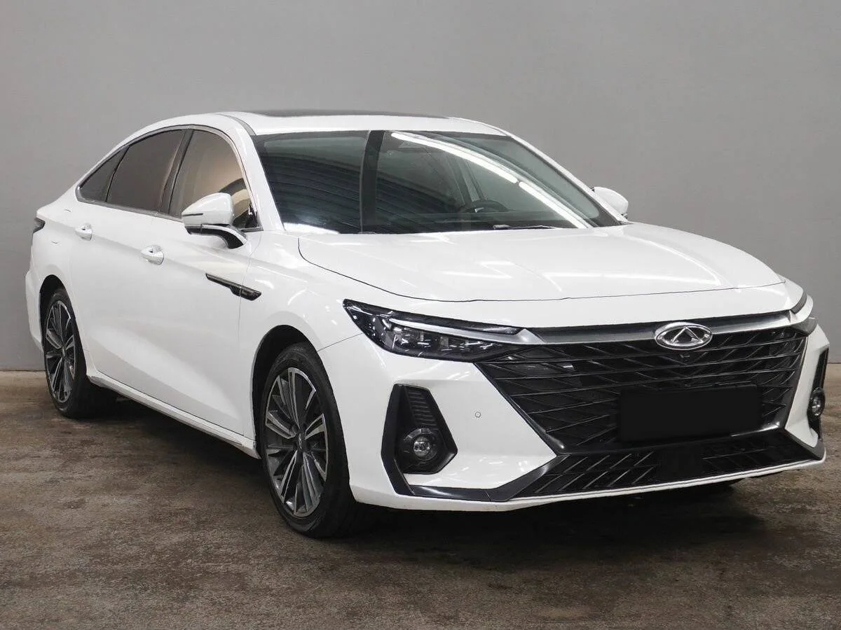 Chery Arrizo 8