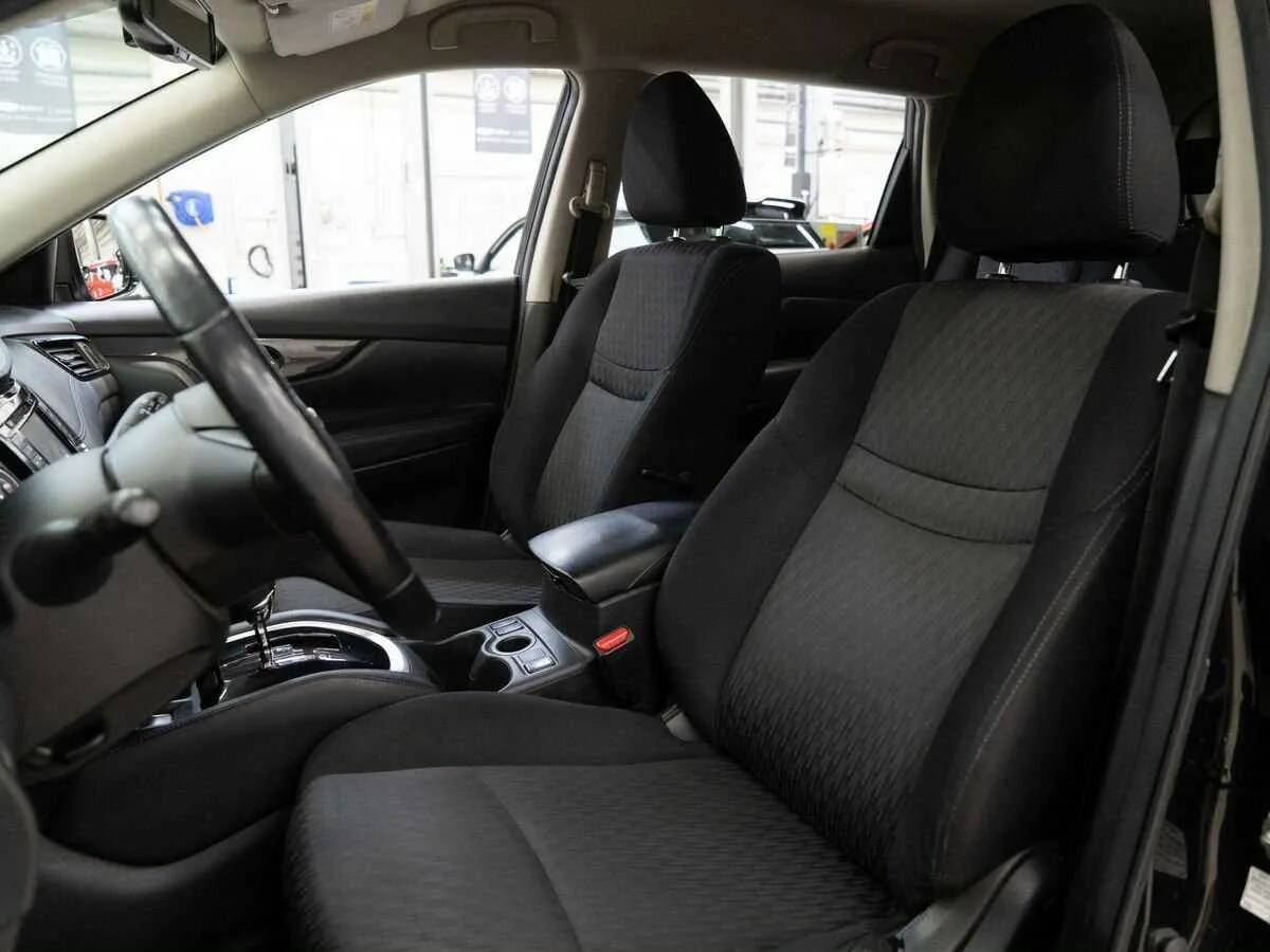 Nissan X Trail