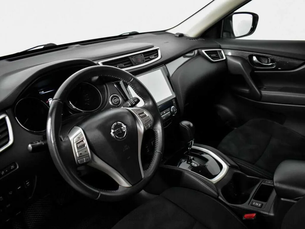 Nissan X Trail